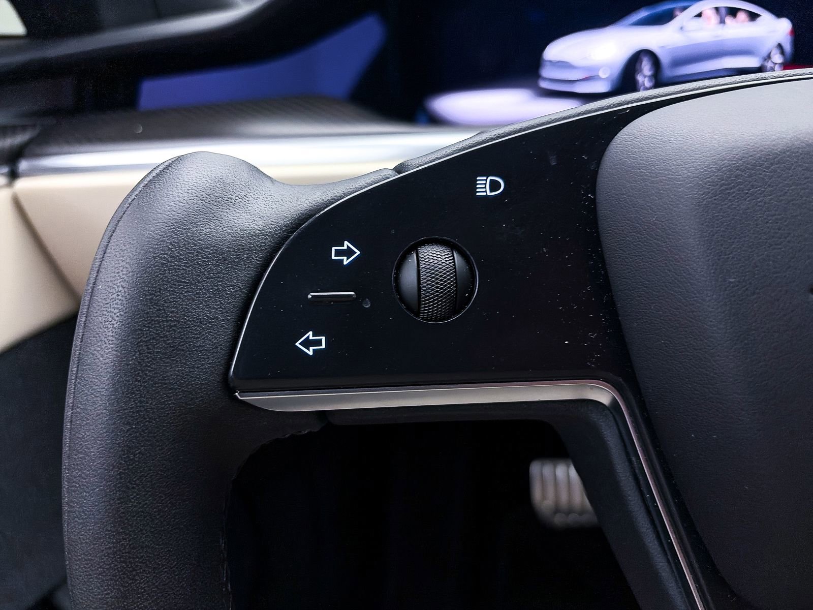 Used 2021 Tesla Model S Plaid image 25