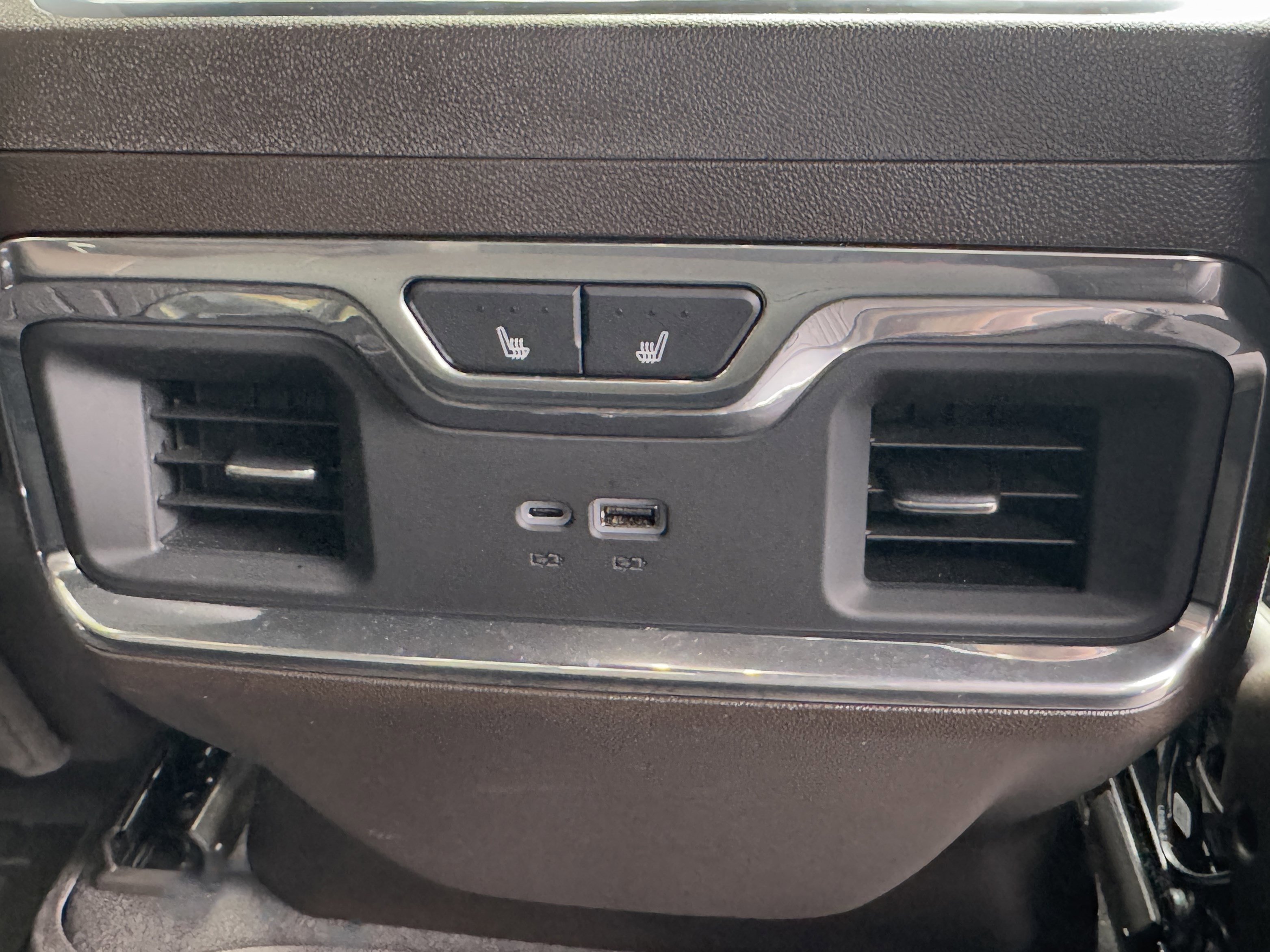 Used 2024 GMC Sierra 1500 Denali w/ Technology Package image 23