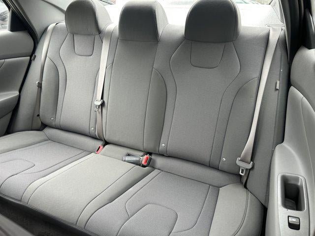 New 2026 Hyundai Elantra SE FWD image 42