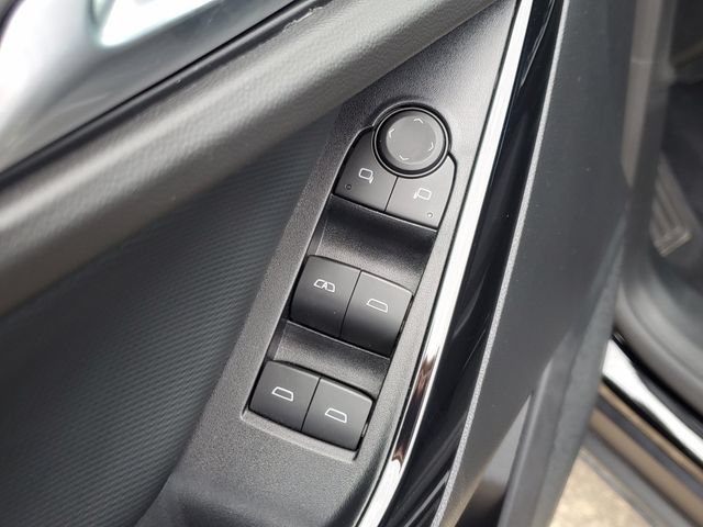 Used 2026 Chevrolet Equinox LT FWD image 17