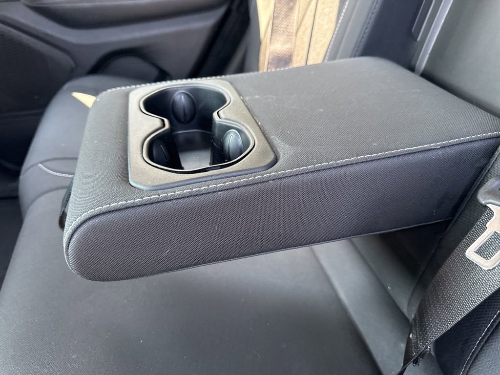 Used 2023 Jeep Grand Cherokee Laredo AWD/4WD image 13