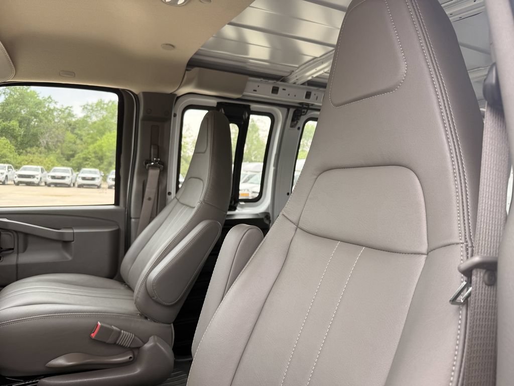 New 2025 Chevrolet Express 2500 w/ Driver Convenience Package RWD image 13
