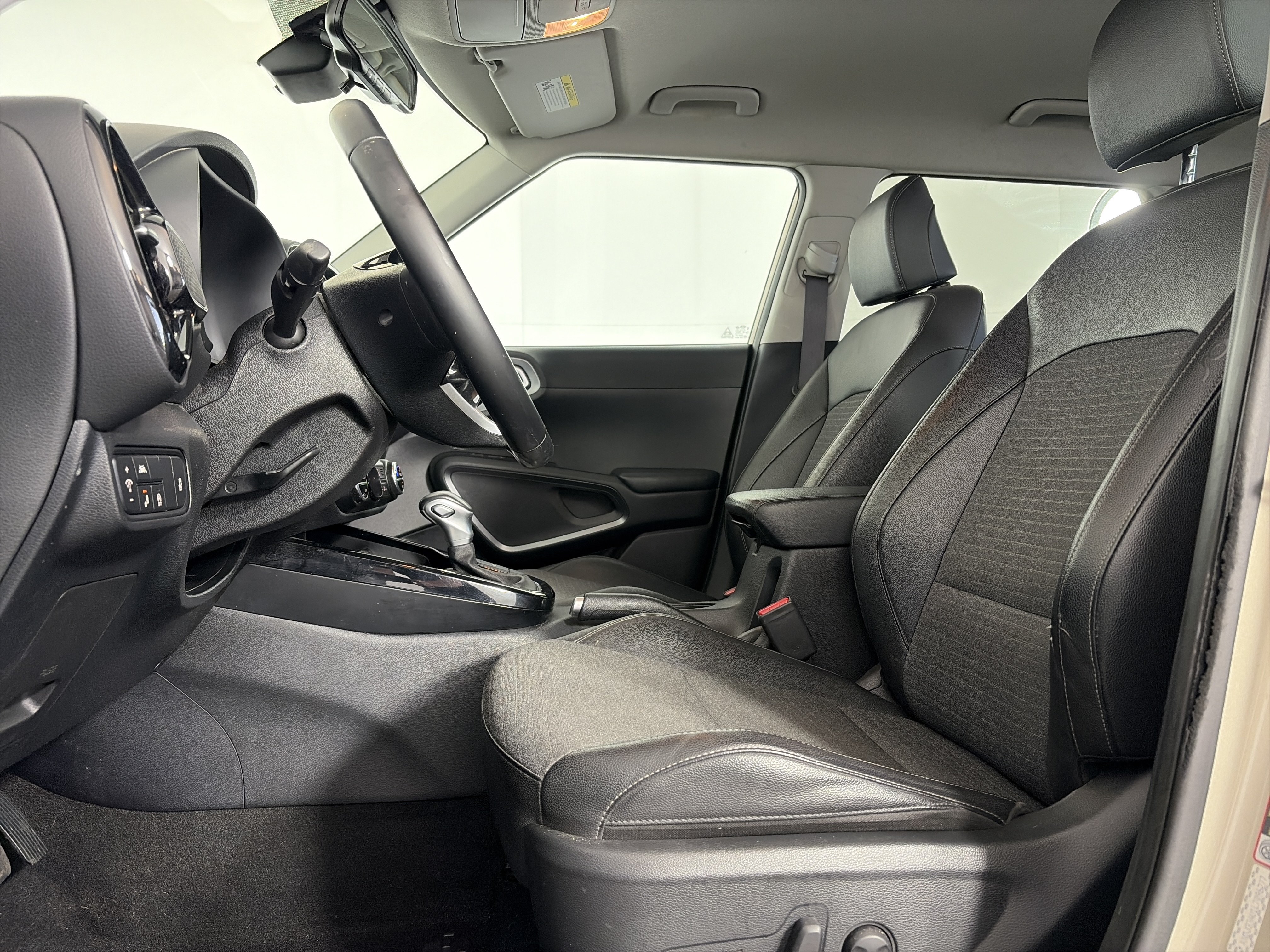 Used 2020 Kia Soul EX FWD image 7