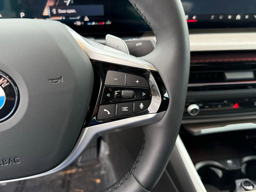 Used 2025 BMW 330i Sedan w/ Premium Package image 24