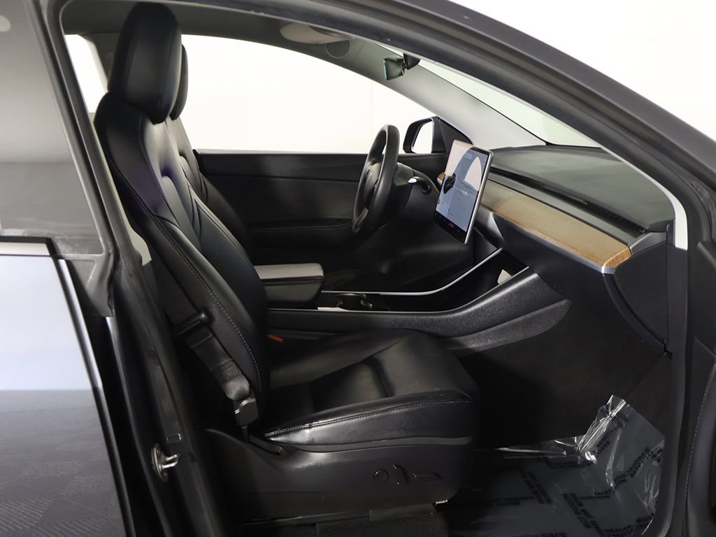 Used 2020 Tesla Model Y Long Range AWD/4WD image 28