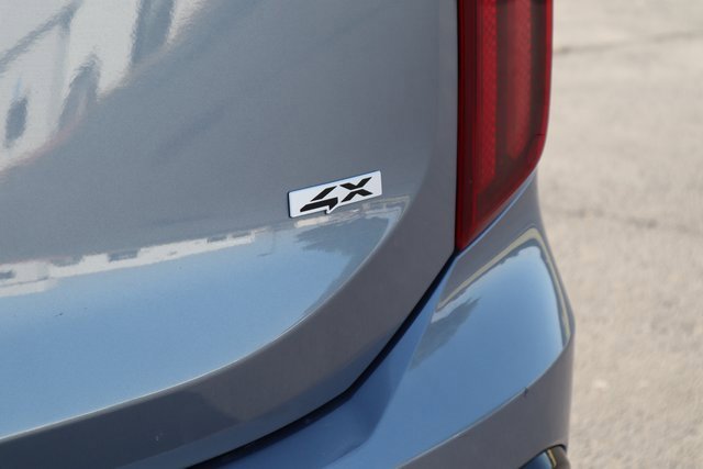 Used 2025 Kia Telluride S image 16