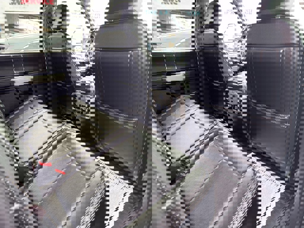 Used 2021 Ford F250 Lariat image 19