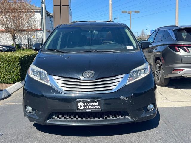 Used 2015 Toyota Sienna Limited image 6