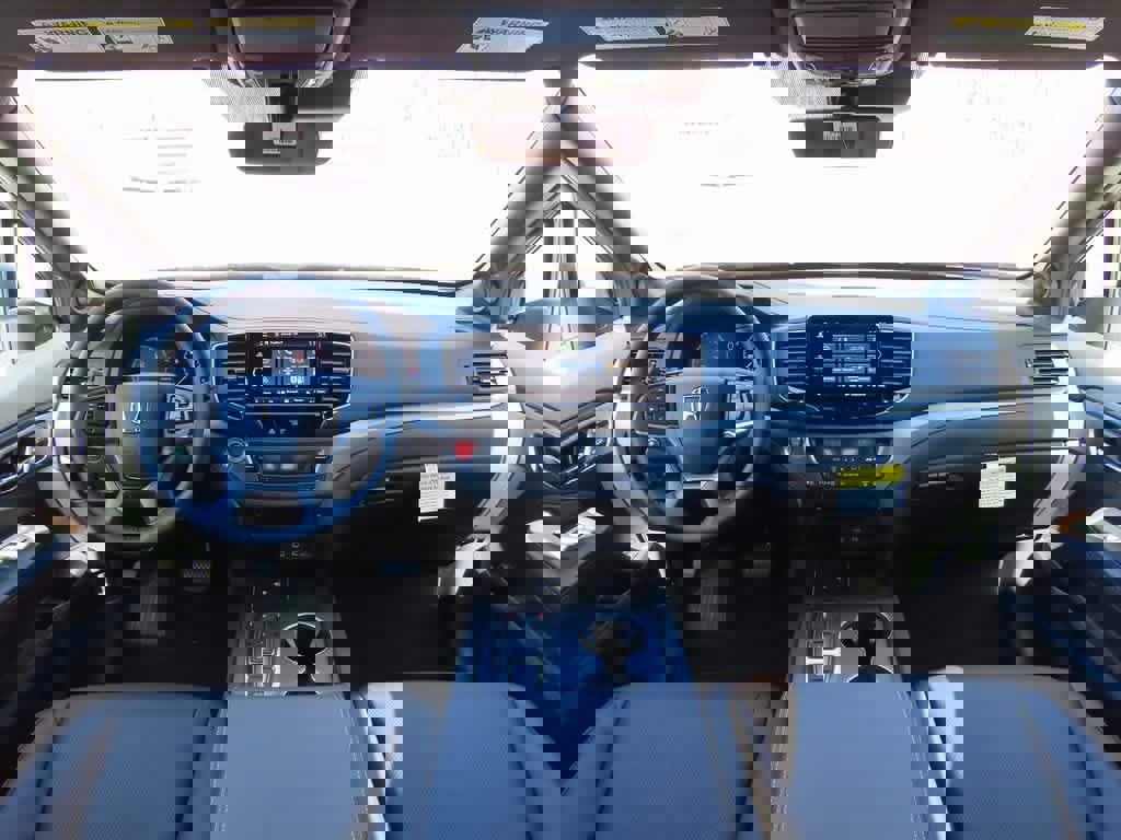 New 2025 Honda Ridgeline RTL image 15