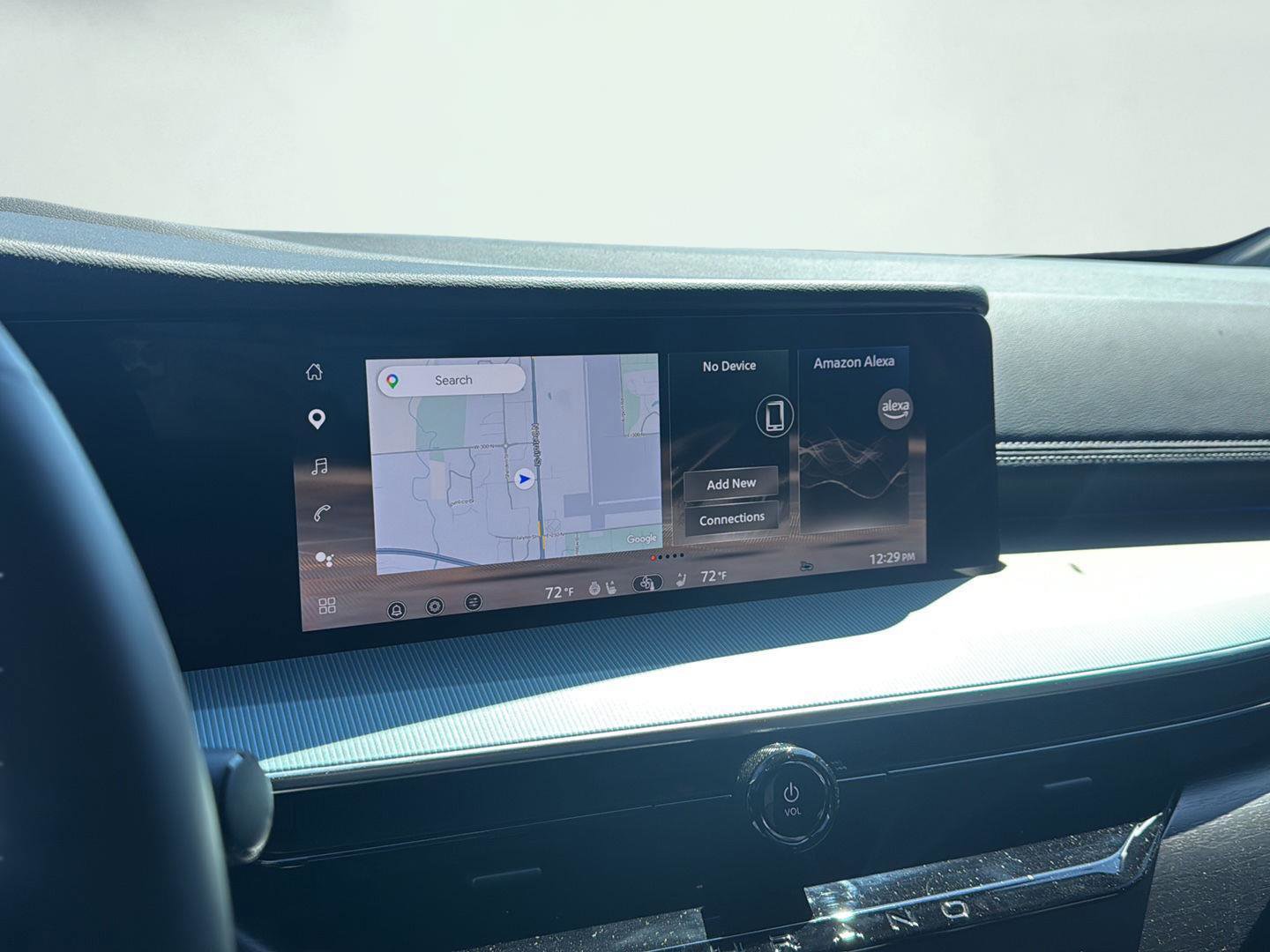 Used 2025 Nissan Murano SL image 16