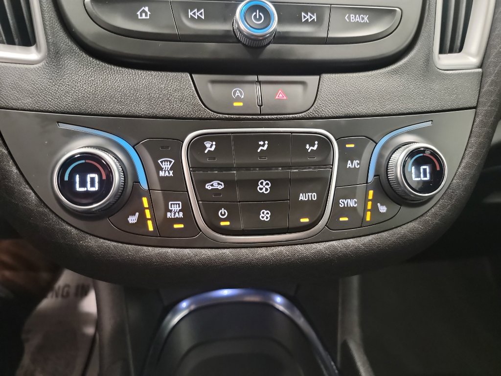 Used 2025 Chevrolet Malibu LT image 22