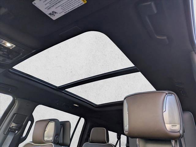 New 2026 GMC Yukon XL Denali Ultimate w/ LPO, Illumination Package image 17