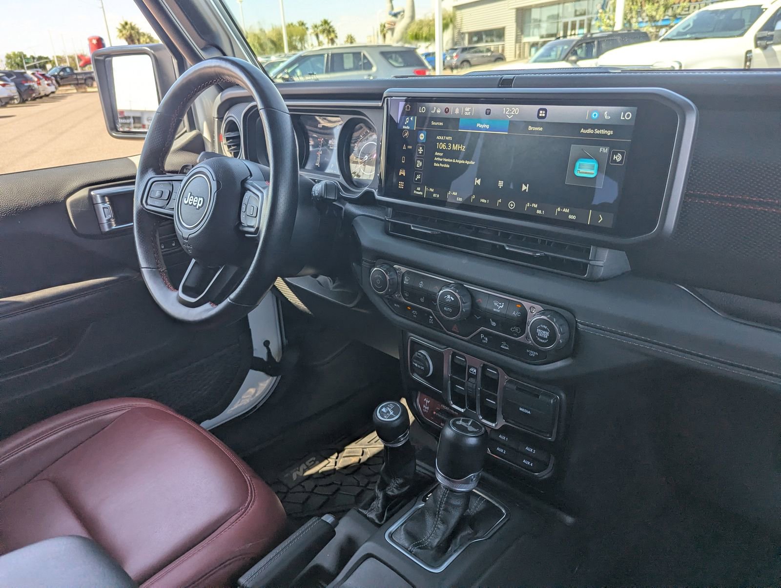 Used 2024 Jeep Wrangler Rubicon 392 image 12