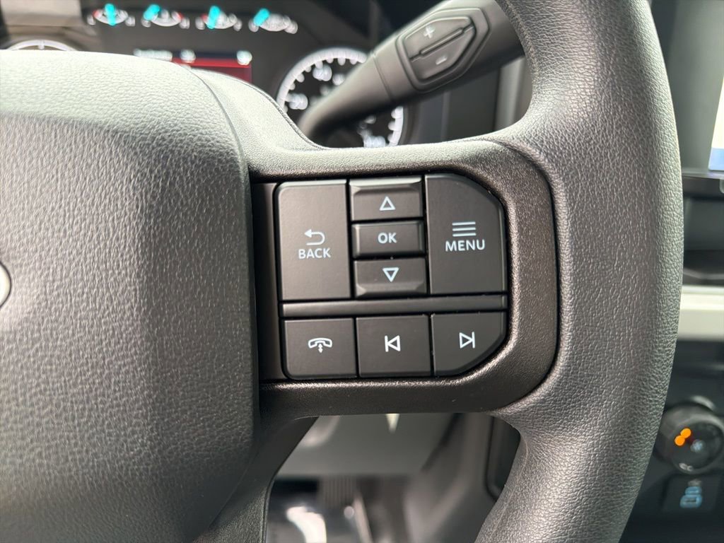 New 2026 Ford F350 XL w/ XL Chrome Package image 19