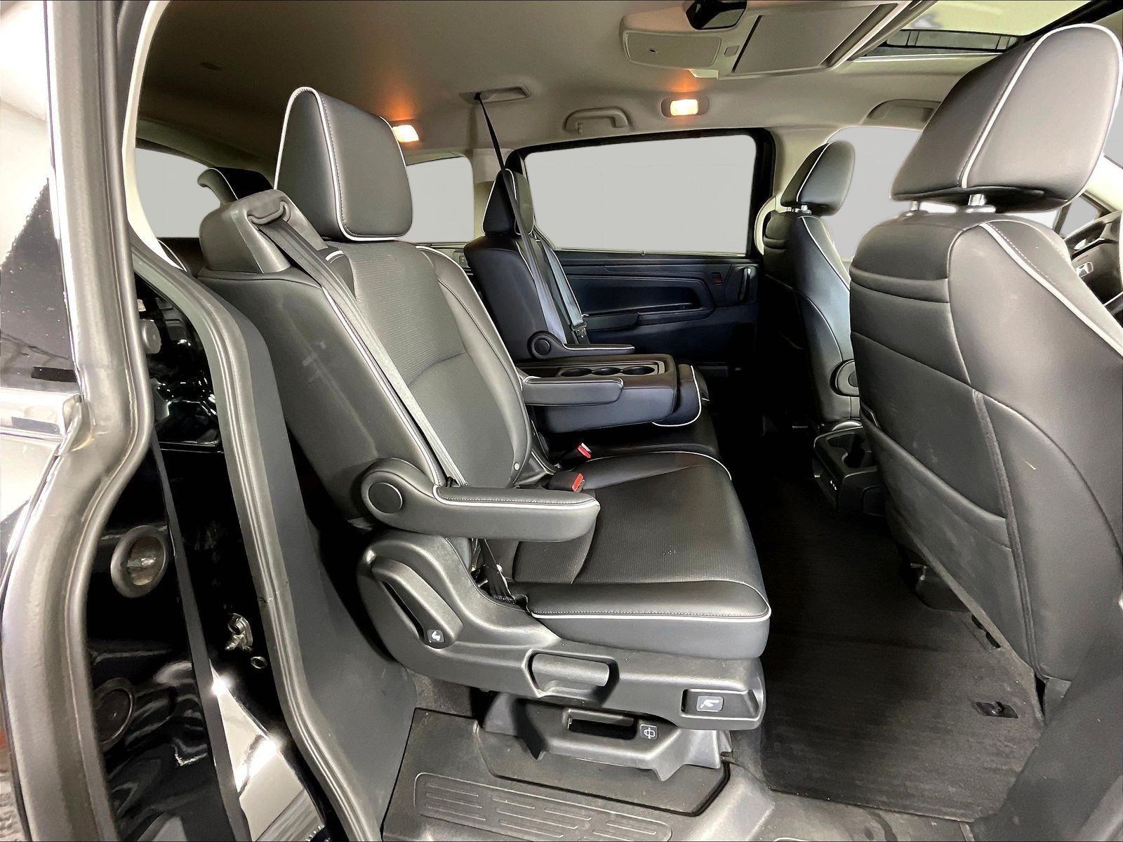 Used 2025 Honda Odyssey Elite image 25