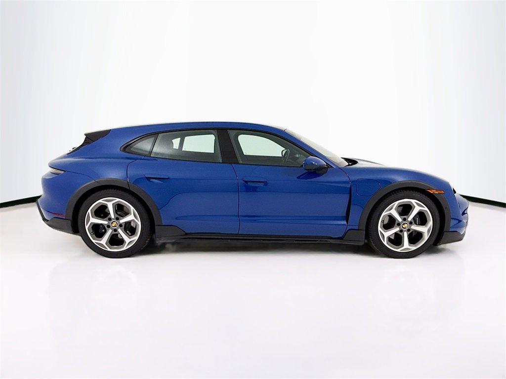 Used 2022 Porsche Taycan 4 Cross Turismo image 8