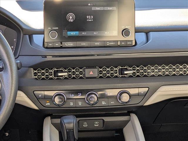 Certified 2023 Honda Accord EX image 13