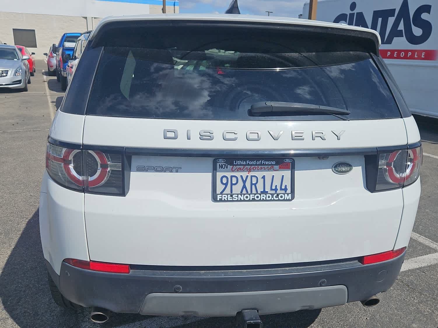 Used 2018 Land Rover Discovery Sport SE AWD/4WD image 7