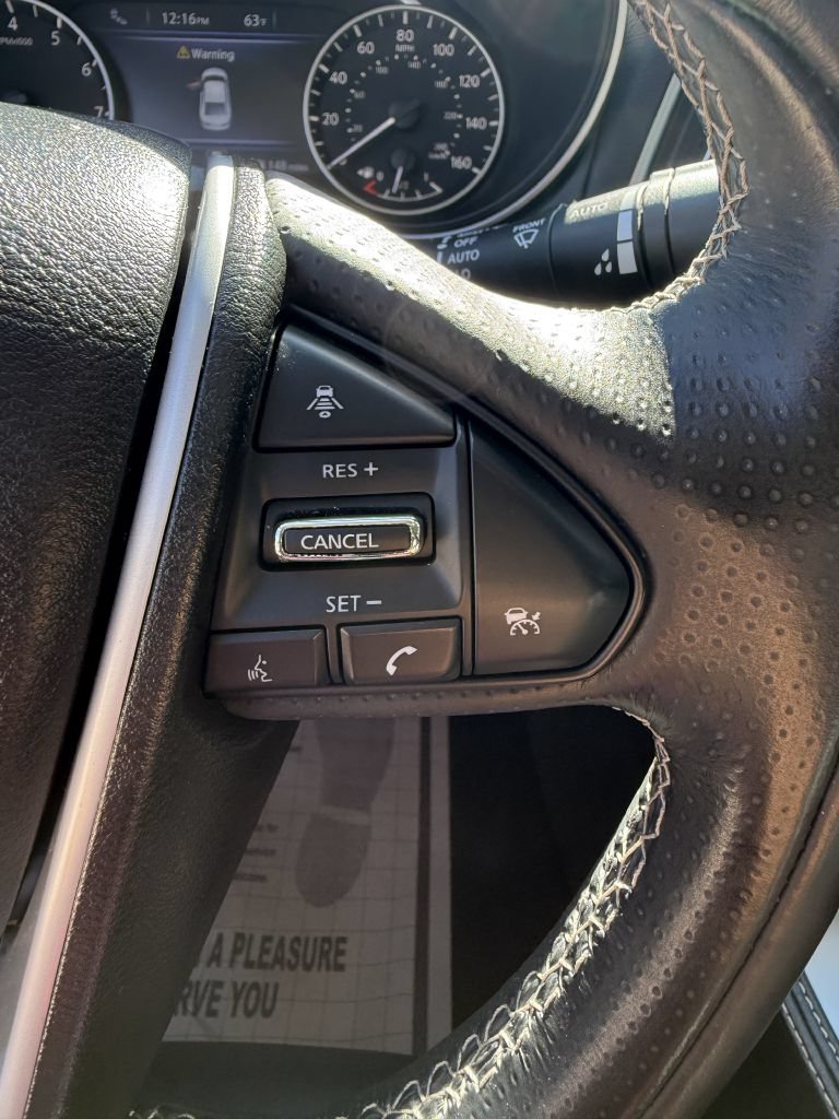 Used 2017 Nissan Maxima Platinum FWD image 24