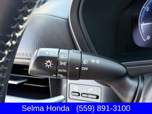 Used 2024 Toyota Grand Highlander AWD image 15