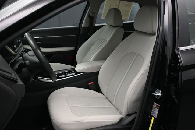 Used 2022 Hyundai Sonata SEL w/ Convenience Package FWD image 5