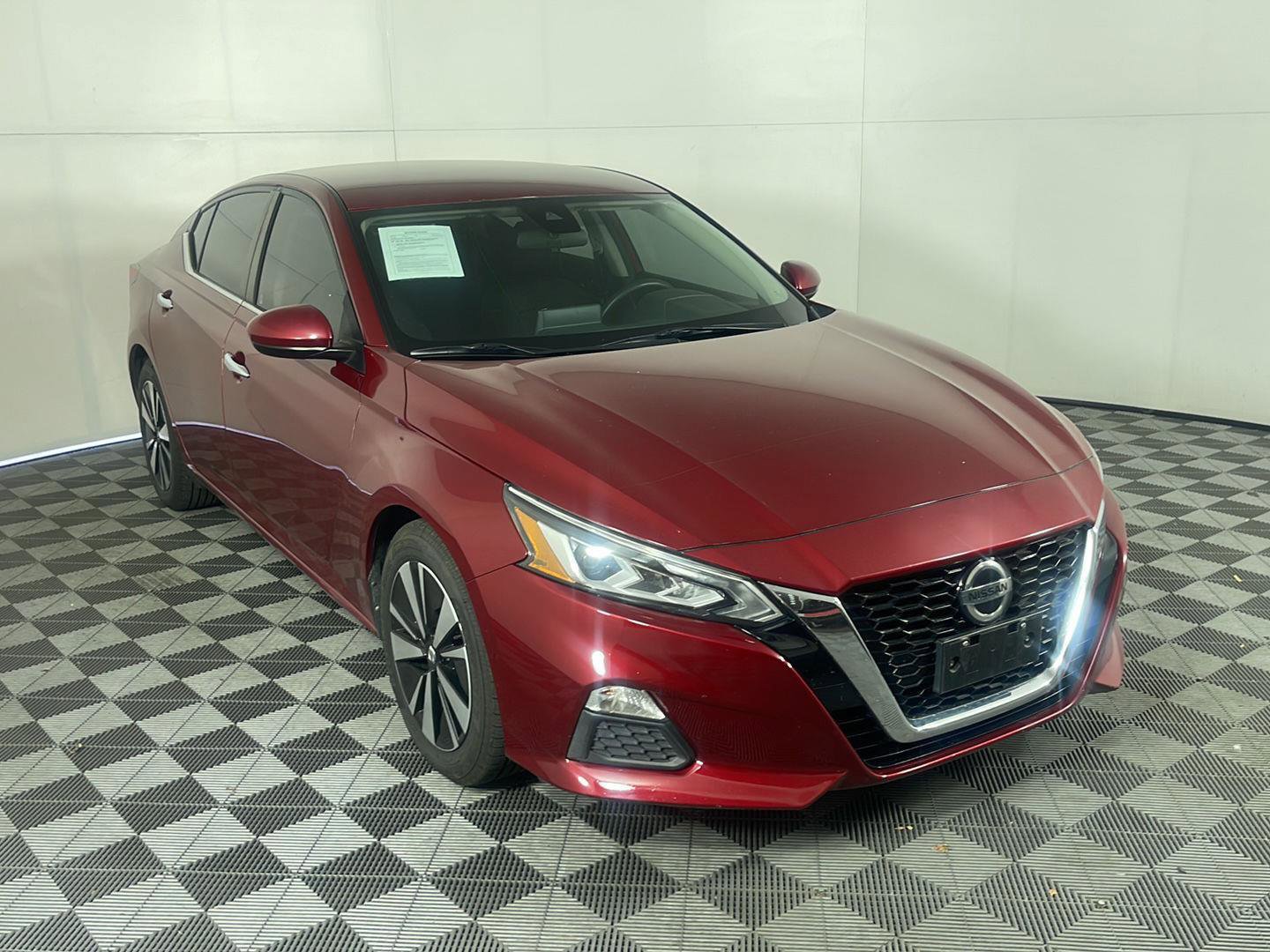 Used 2021 Nissan Altima 2.5 SV image 4