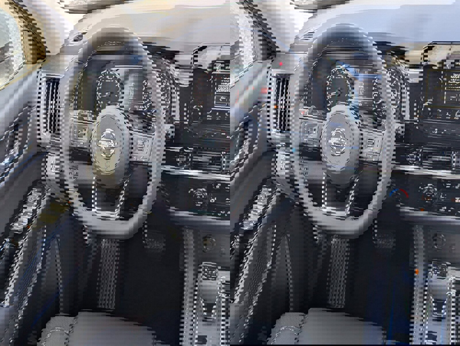 New 2025 Nissan Pathfinder SL image 21