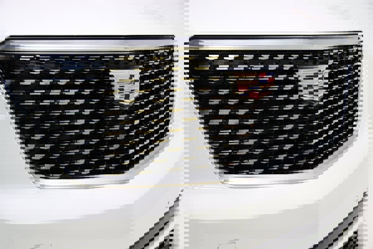 Used 2022 Cadillac XT6 Premium Luxury w/ Technology Package image 23