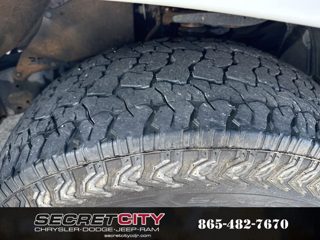 Used 2018 Toyota 4Runner SR5 image 9