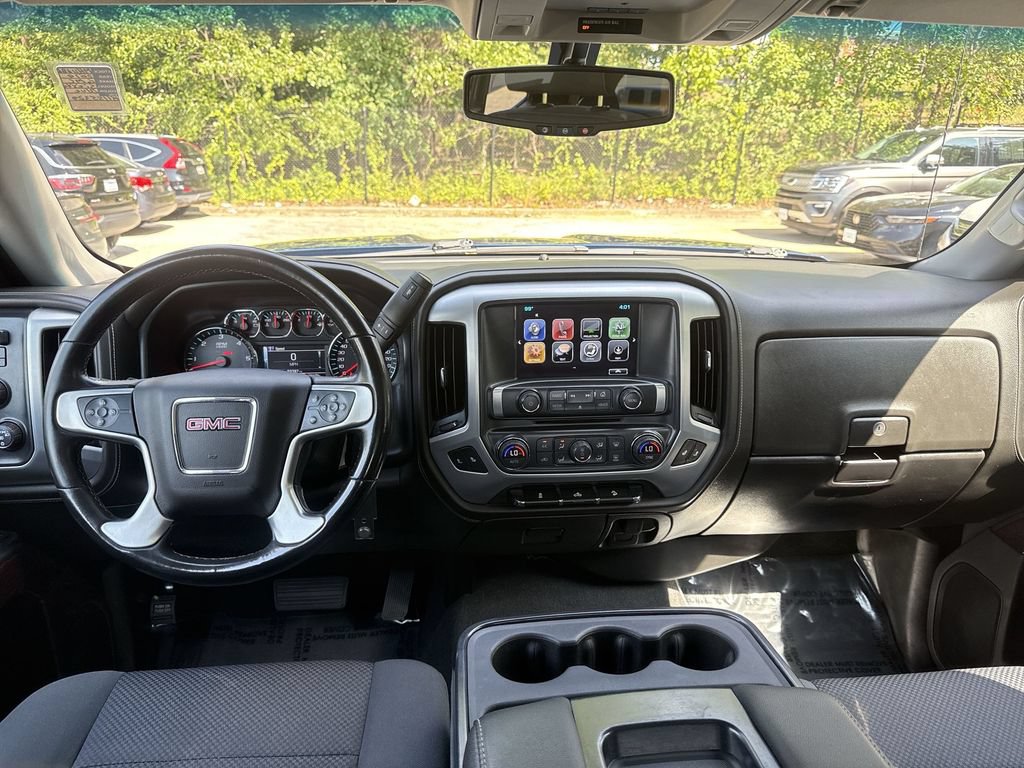 Used 2019 GMC Sierra 1500 SLE w/ SLE Value Package AWD/4WD image 27