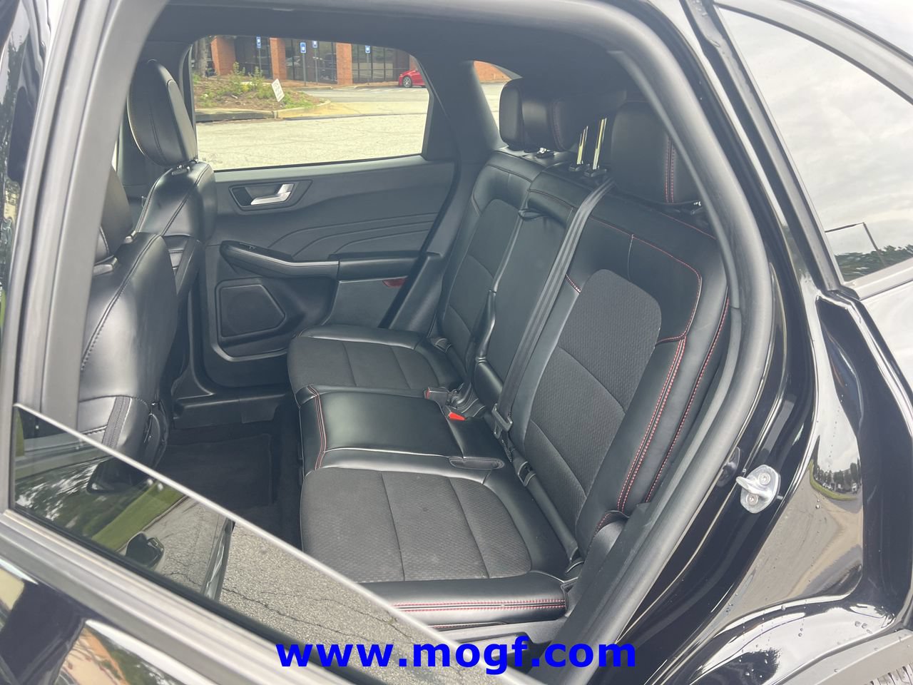 Used 2025 Ford Escape ST-Line FWD image 20