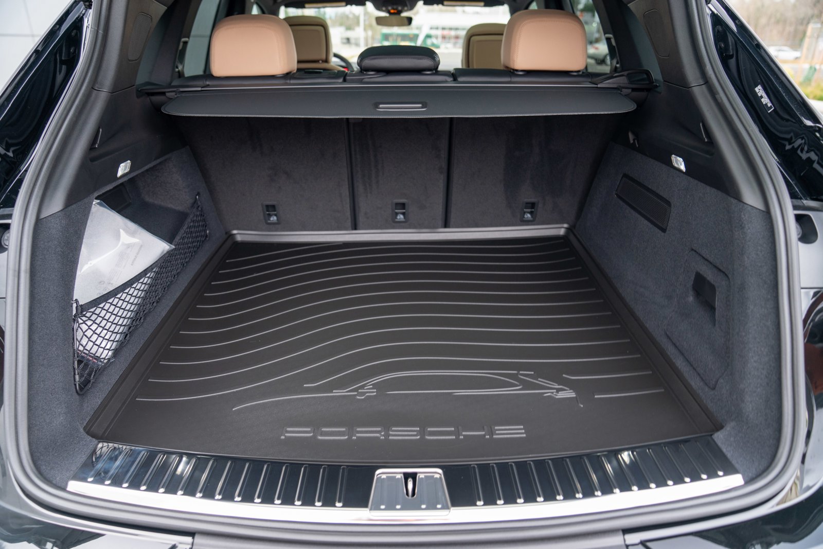 Certified 2026 Porsche Cayenne AWD/4WD image 27