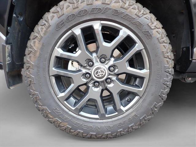 Certified 2024 Toyota Sequoia Platinum AWD/4WD image 7