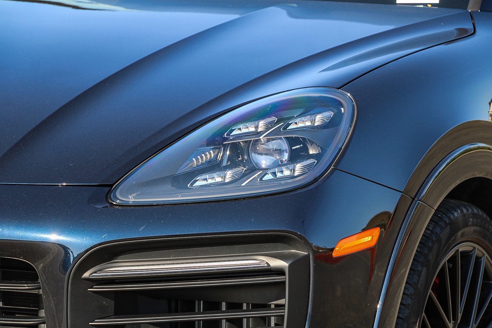 Used 2021 Porsche Cayenne GTS image 8