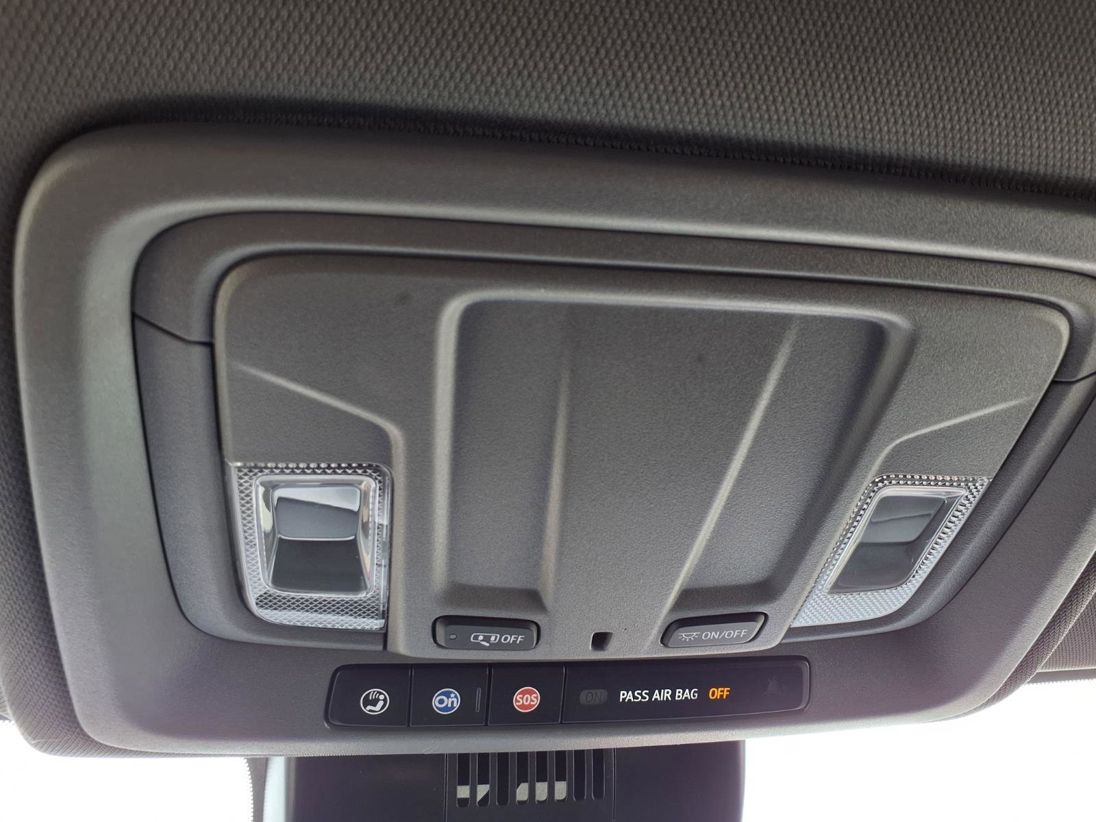 Used 2024 Chevrolet Silverado 1500 Custom w/ LPO, Dark Essentials Package image 5