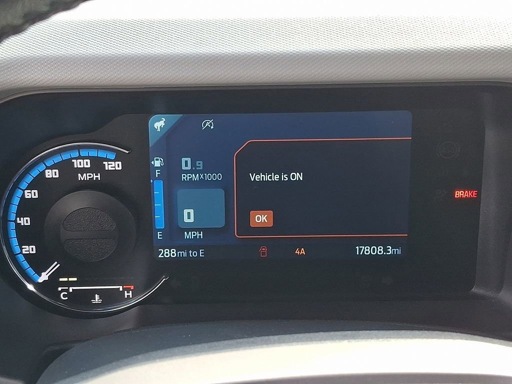 Used 2022 Ford Bronco Badlands image 18