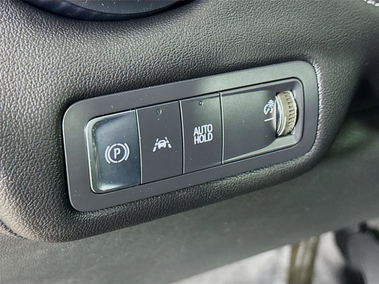 Used 2025 Chevrolet Blazer EV LT image 11