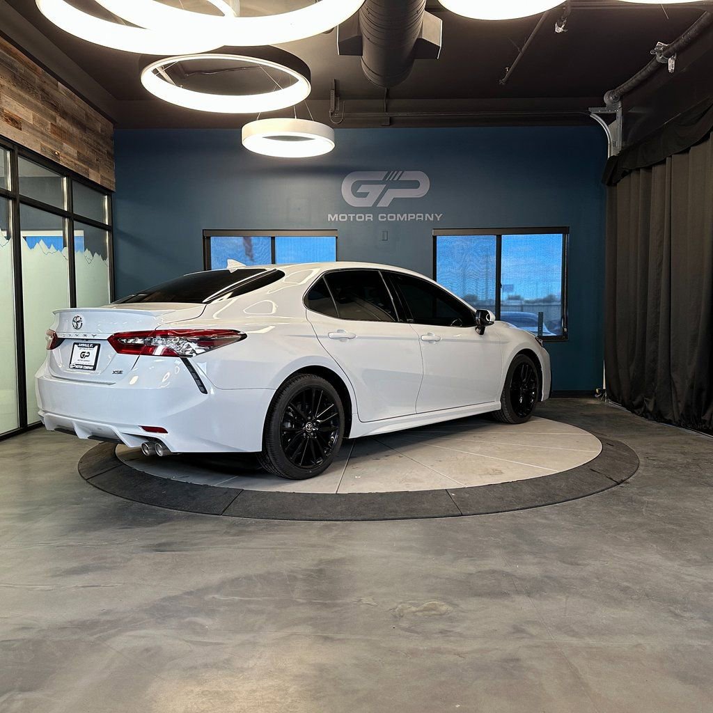 Used 2023 Toyota Camry XSE image 3
