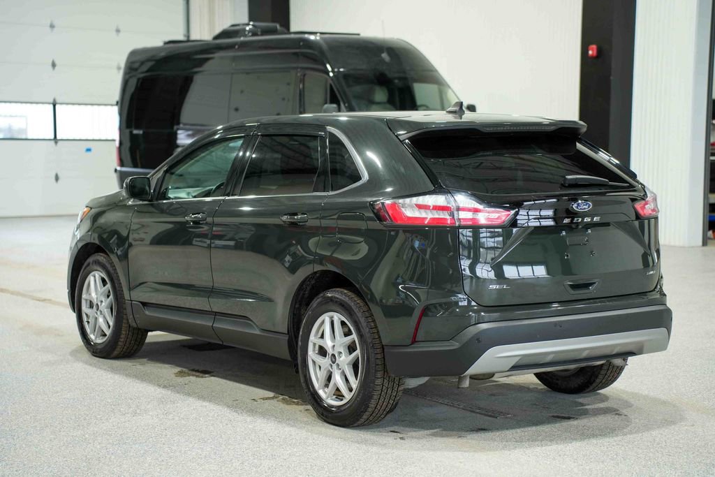 Used 2023 Ford Edge SEL w/ Convenience Package image 7