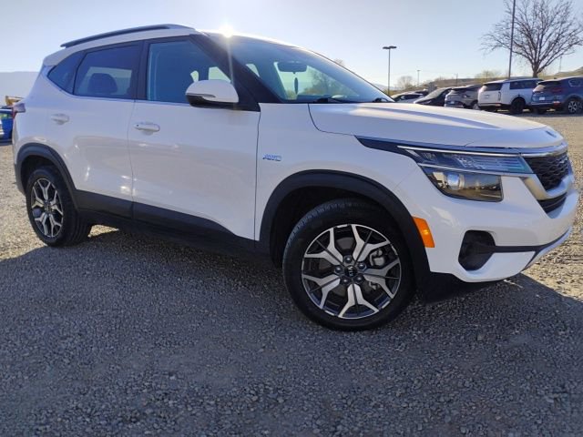 Used 2021 Kia Seltos EX image 4