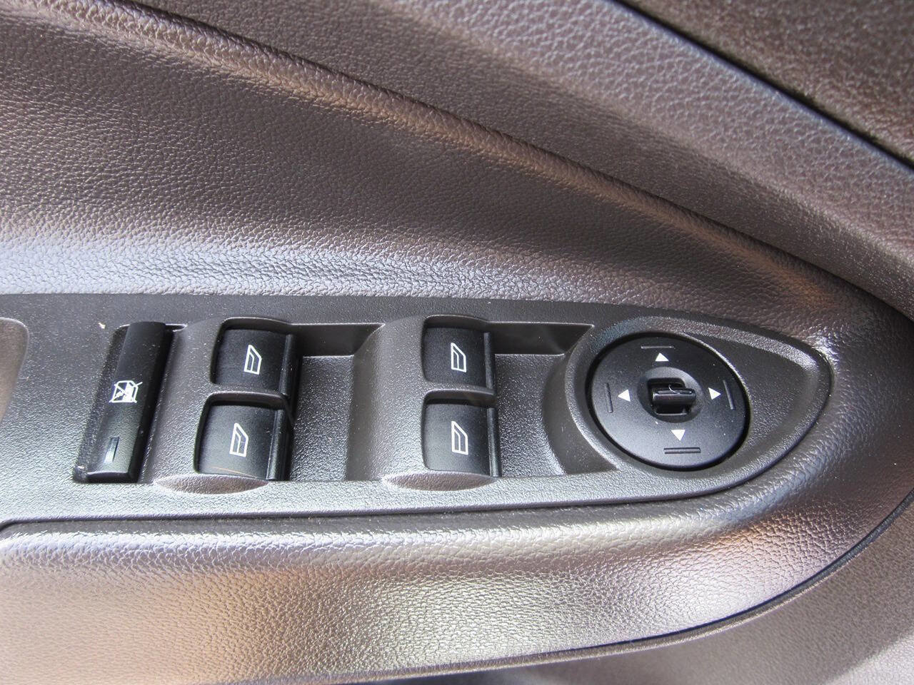 Used 2014 Ford Escape SE image 27