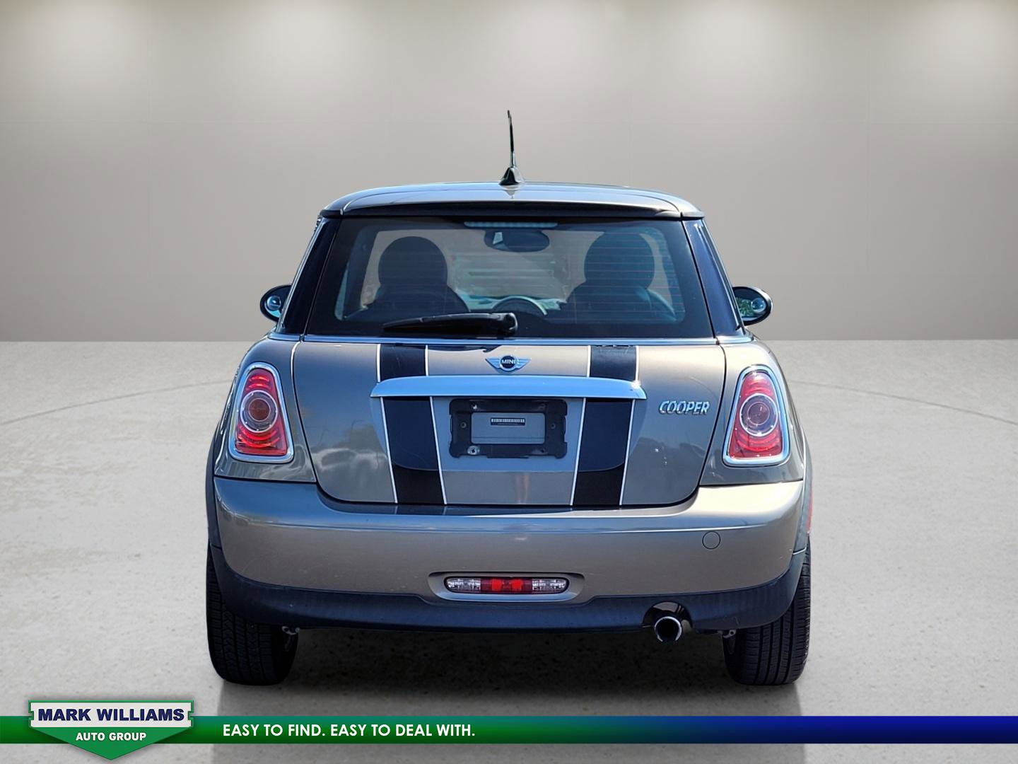 Used 2011 MINI Cooper Hardtop image 5
