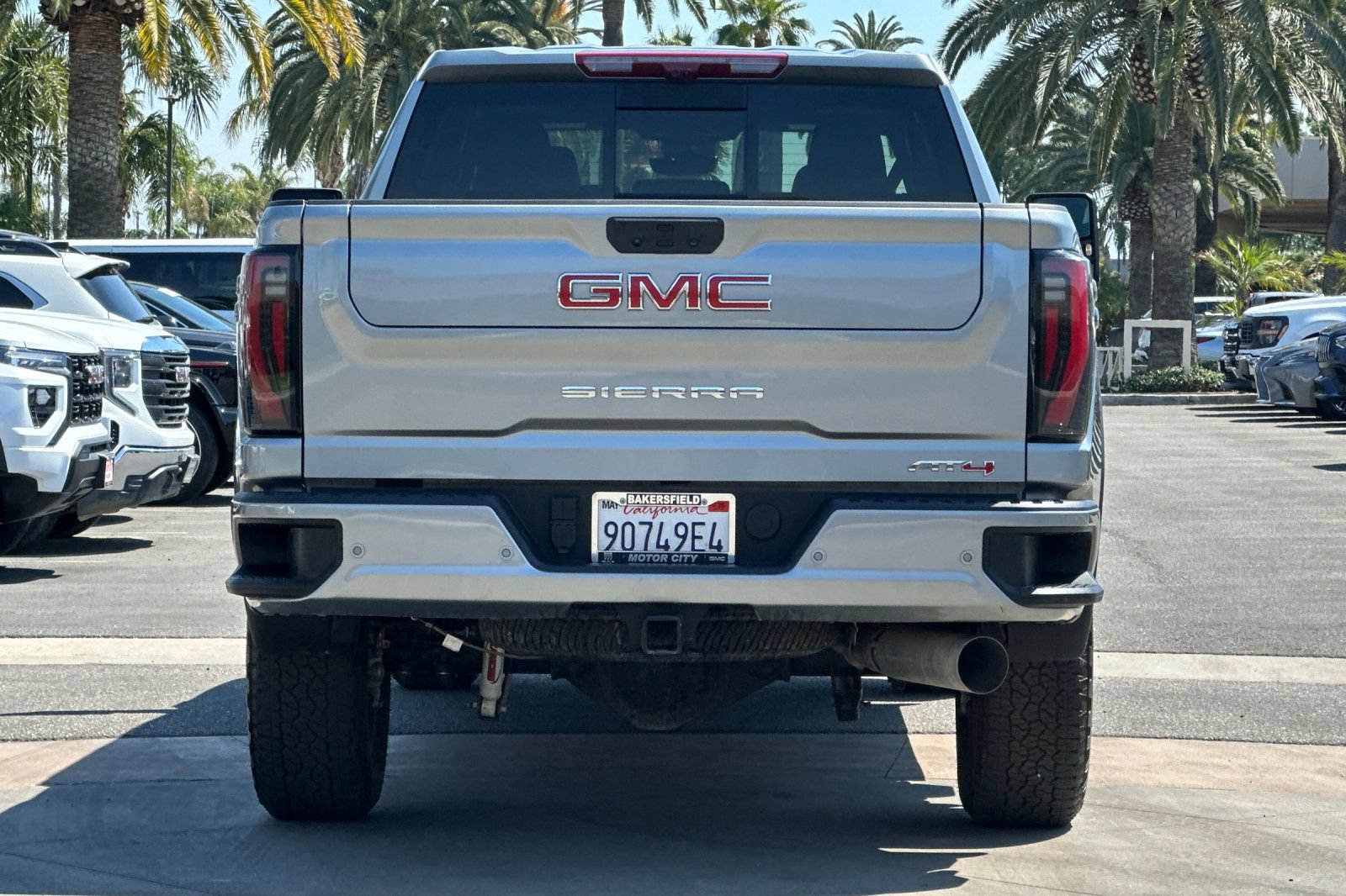 Certified 2025 GMC Sierra 2500 AT4 w/ AT4 Premium Plus Package AWD/4WD image 5