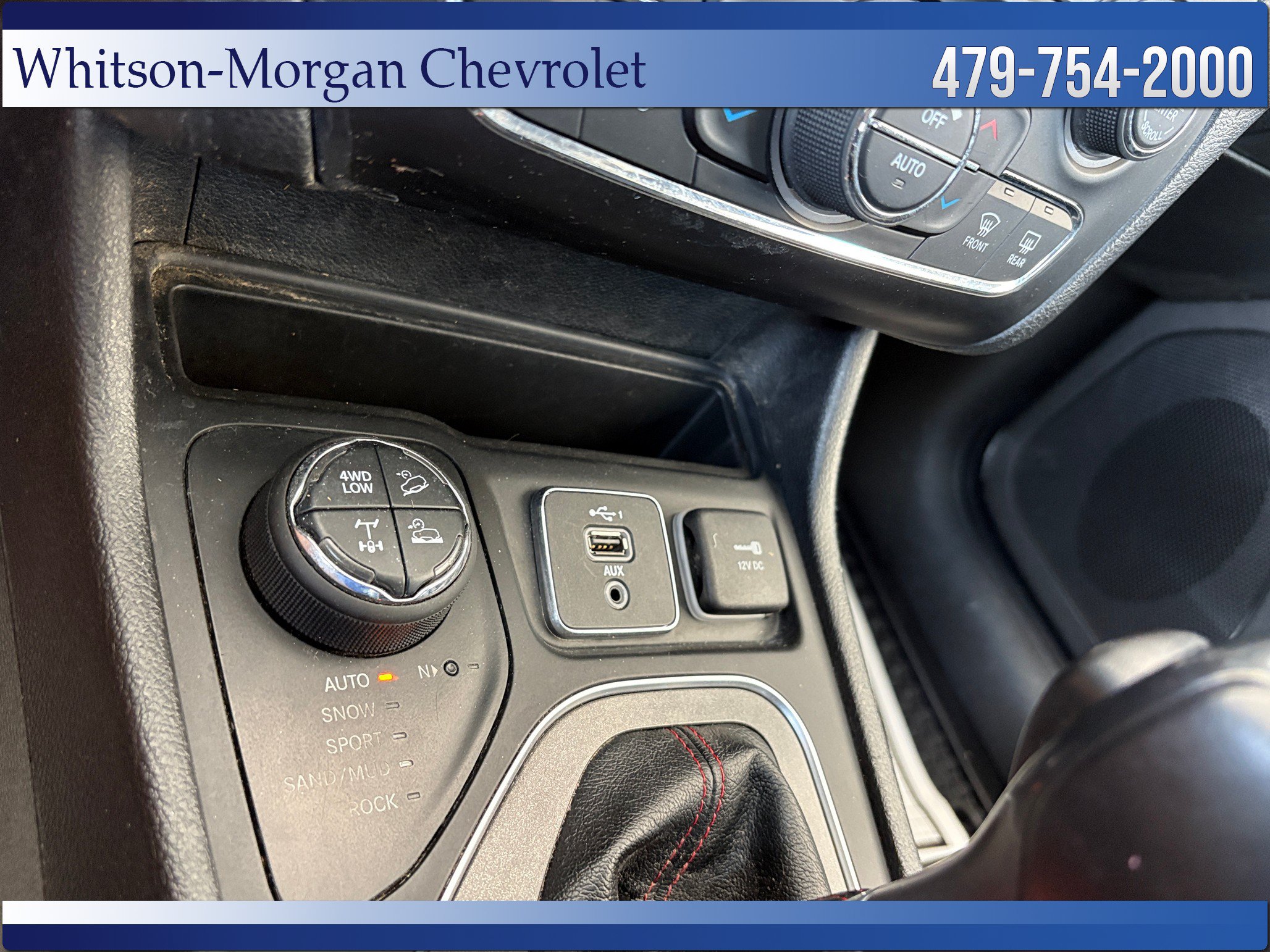 Used 2020 Jeep Cherokee Trailhawk w/ Comfort/Convenience Group AWD/4WD image 26