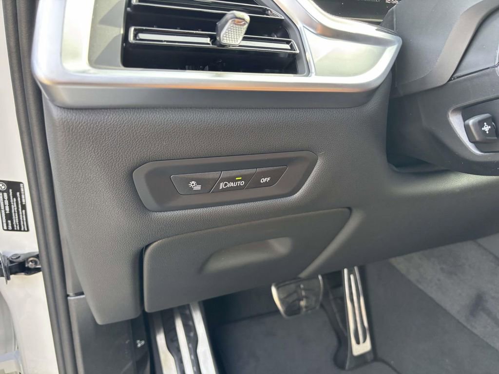 New 2026 BMW X6 M60i image 14