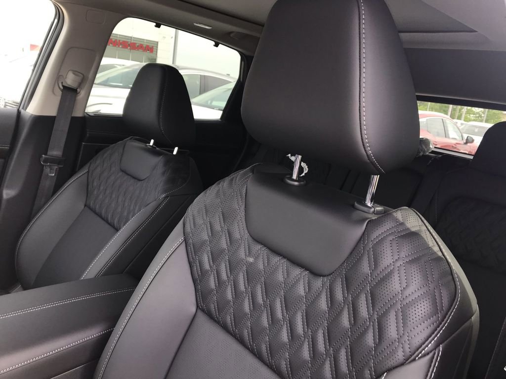 New 2026 Nissan Murano Platinum AWD/4WD image 11