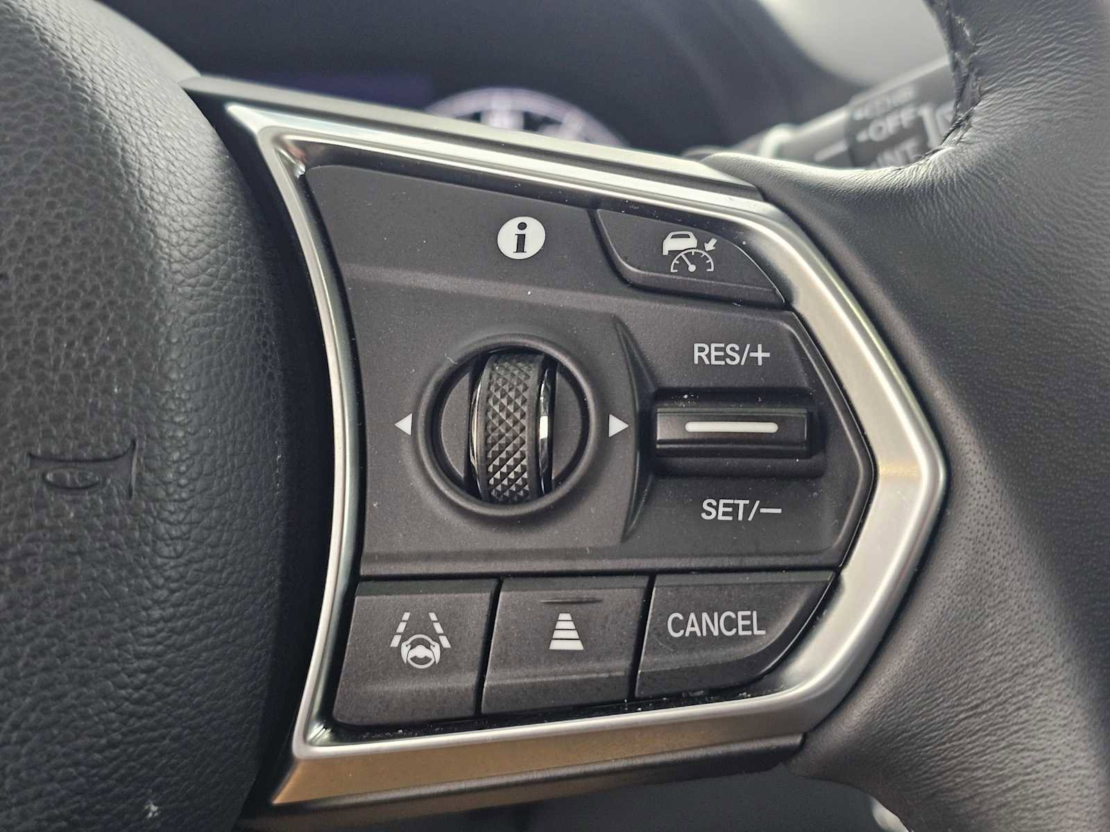 Used 2022 Acura RDX AWD w/ Technology Package image 29