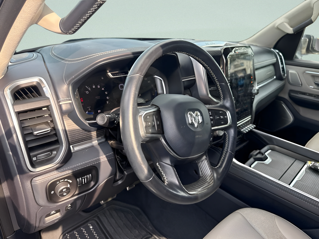 Used 2023 RAM 1500 Limited AWD/4WD image 16