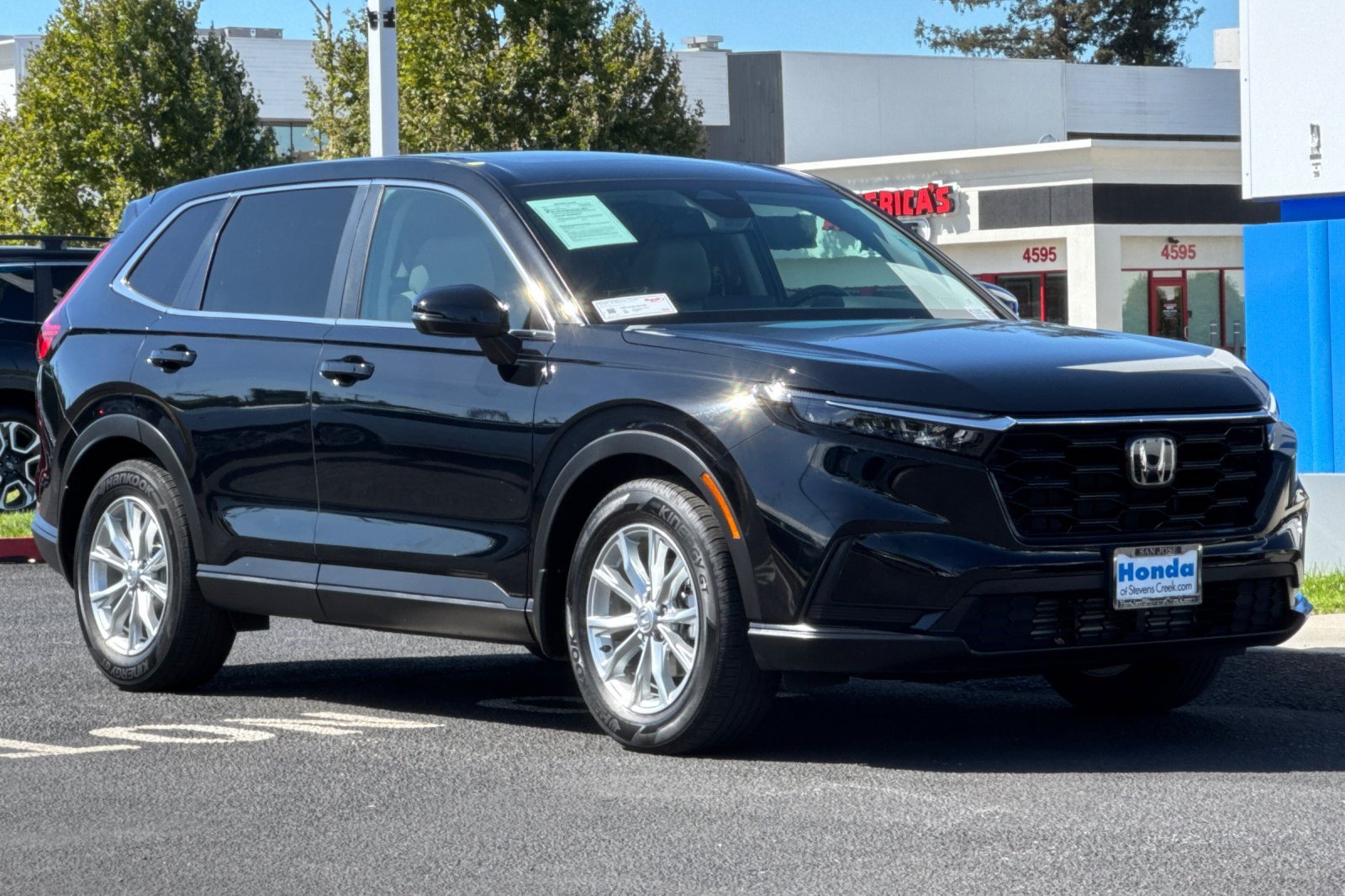 Used 2025 Honda CR-V EX image 7