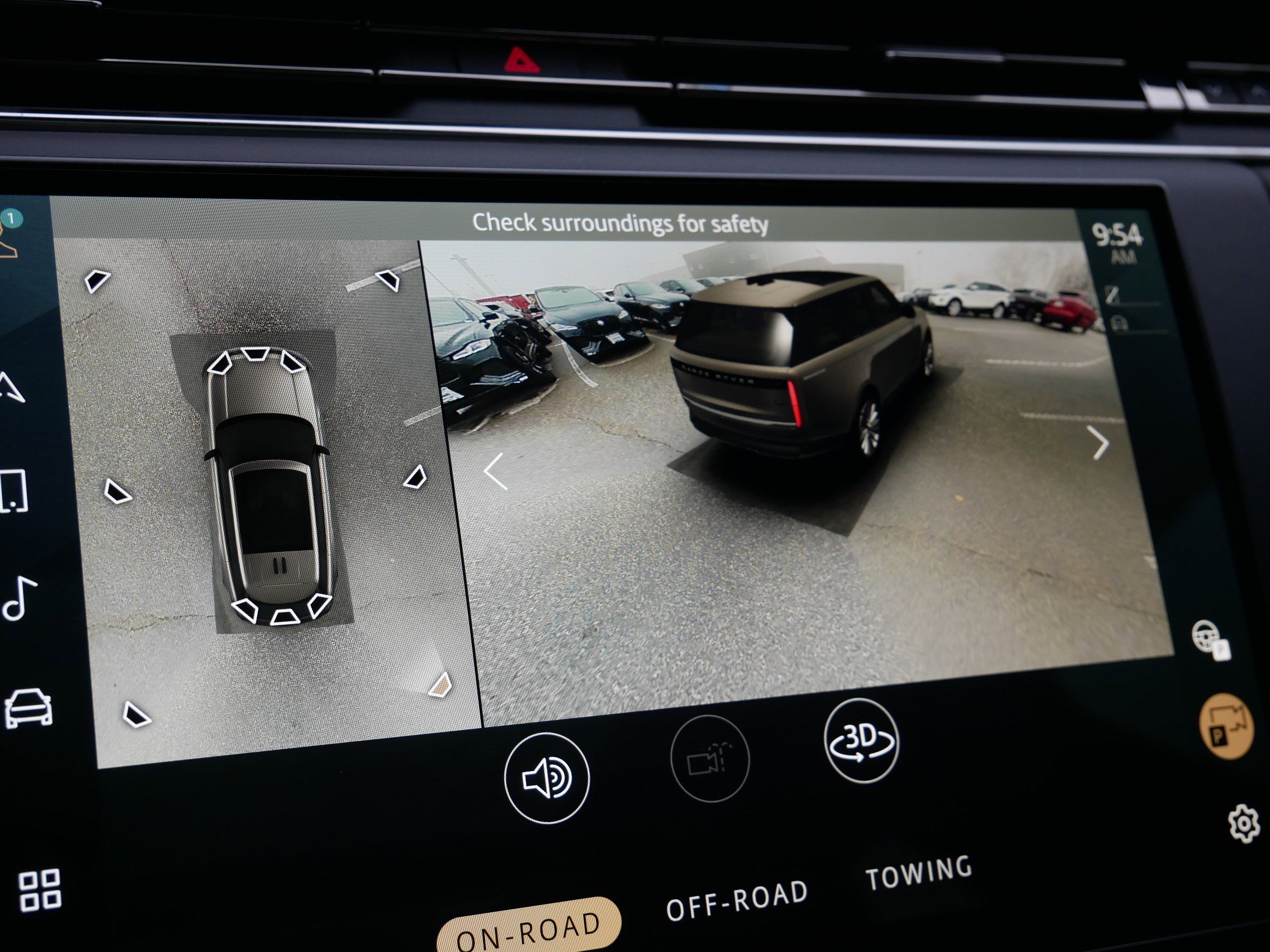 Used 2023 Land Rover Range Rover Autobiography image 30